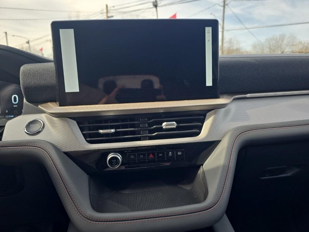 new 2025 Ford Explorer car, priced at $48,555