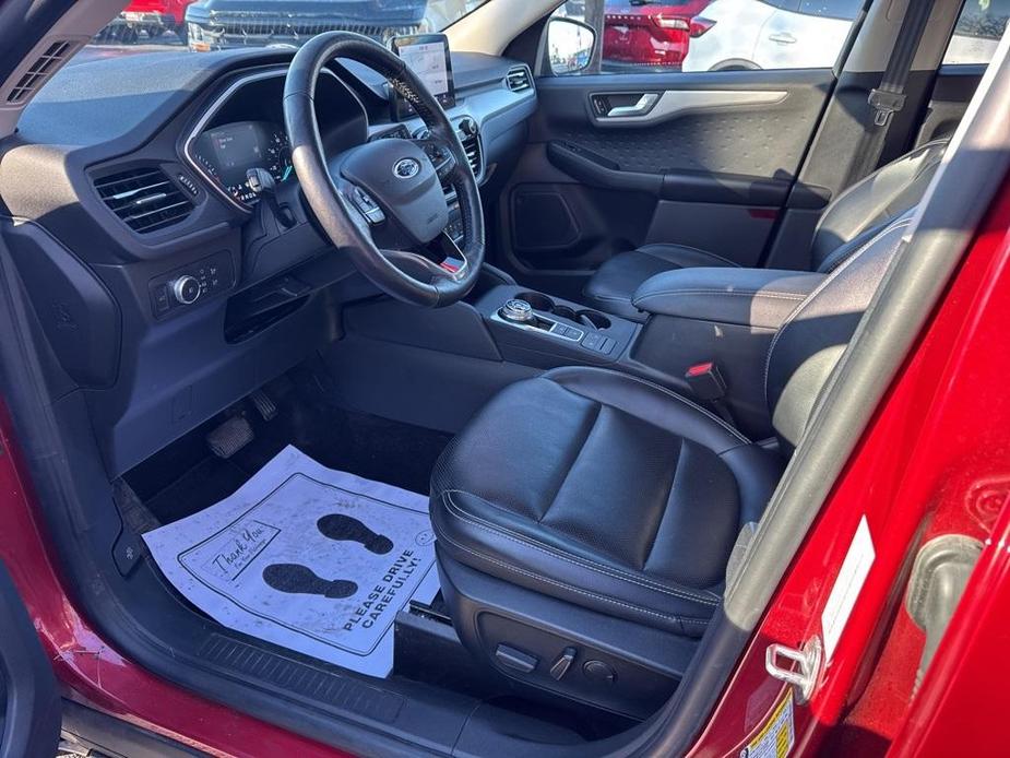 used 2020 Ford Escape car, priced at $17,148