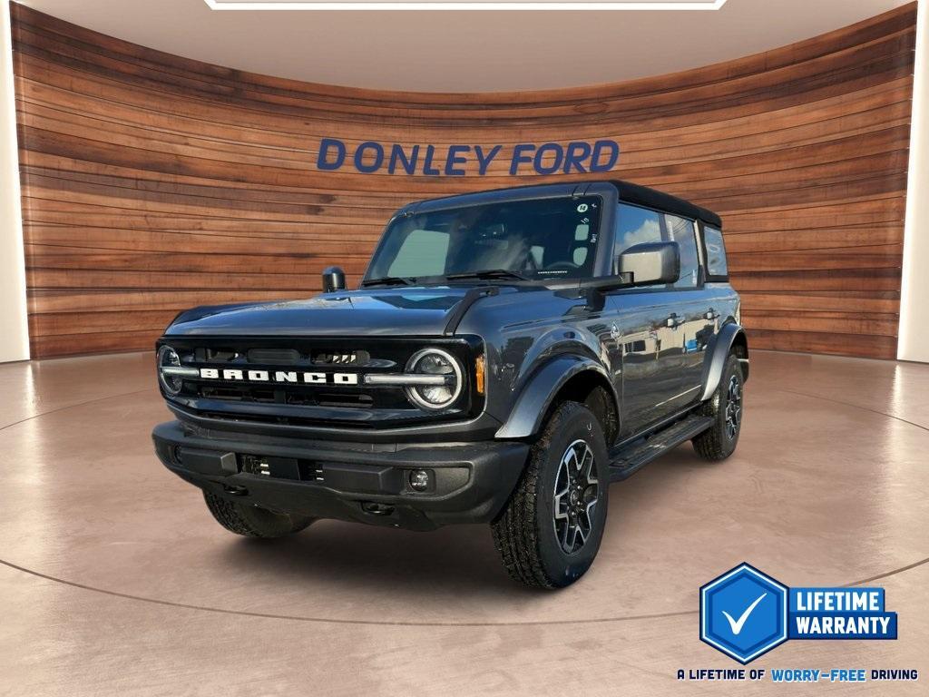 new 2024 Ford Bronco car, priced at $47,685