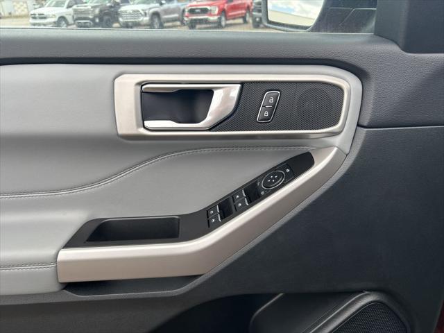 new 2024 Ford Explorer car, priced at $41,820