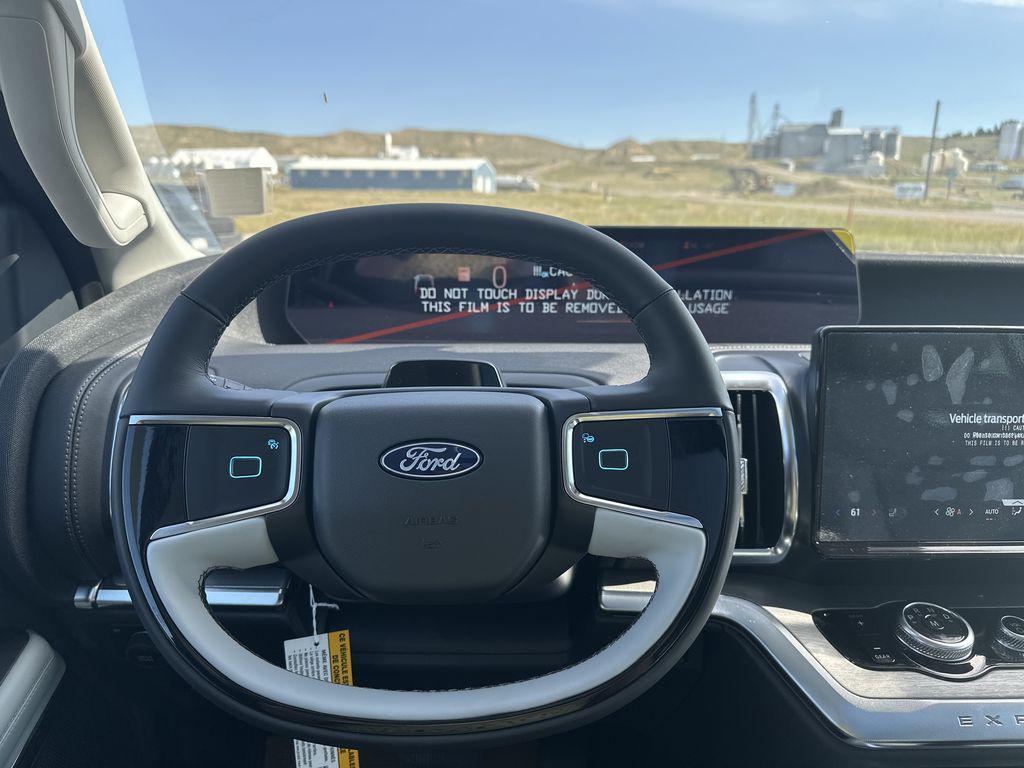 new 2025 Ford Expedition Max car, priced at $85,215