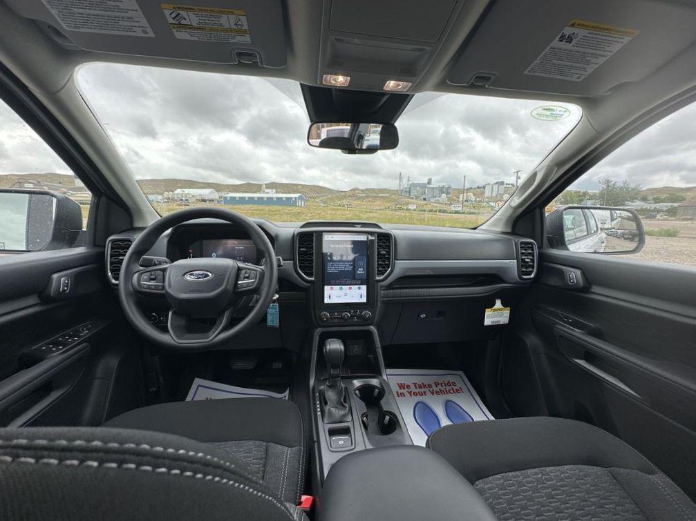 new 2025 Ford Ranger car, priced at $35,995