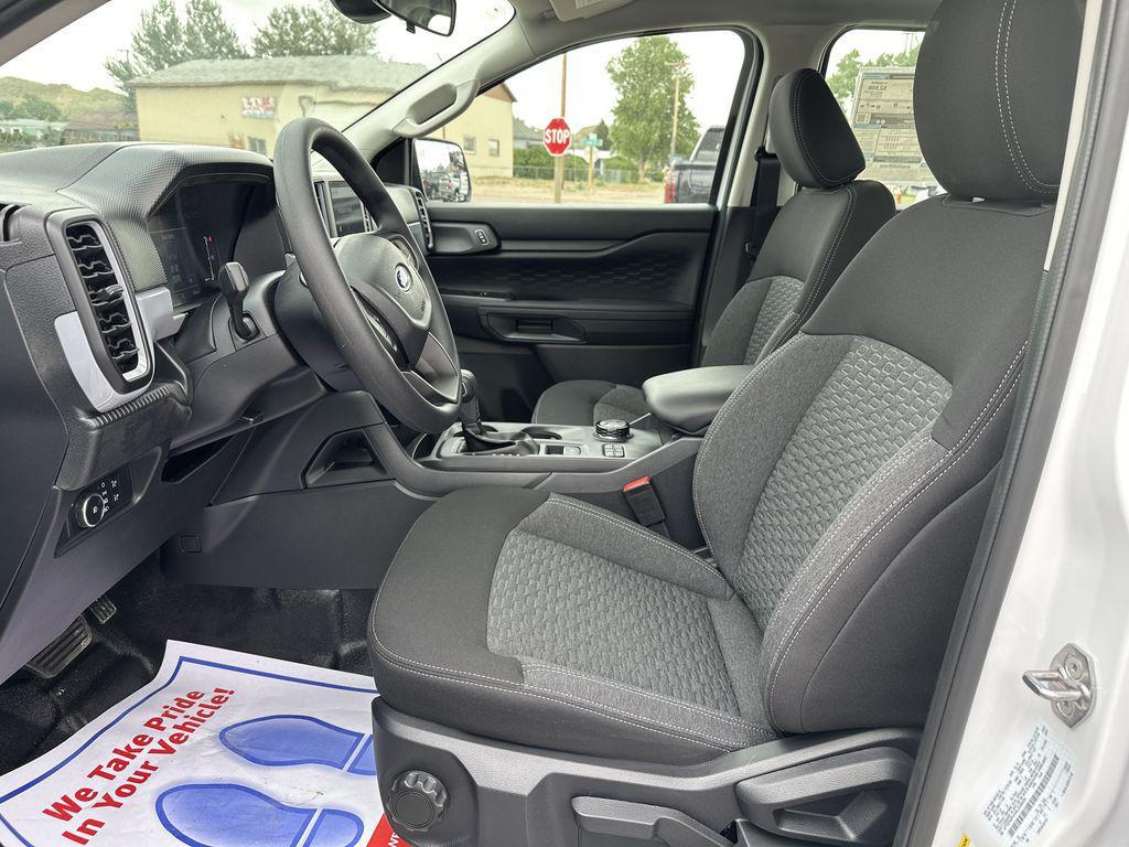 new 2025 Ford Ranger car, priced at $35,995