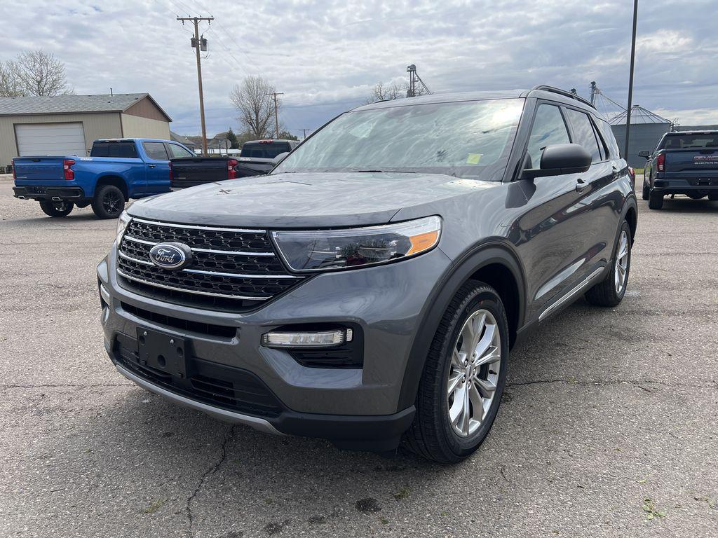new 2024 Ford Explorer car, priced at $37,930