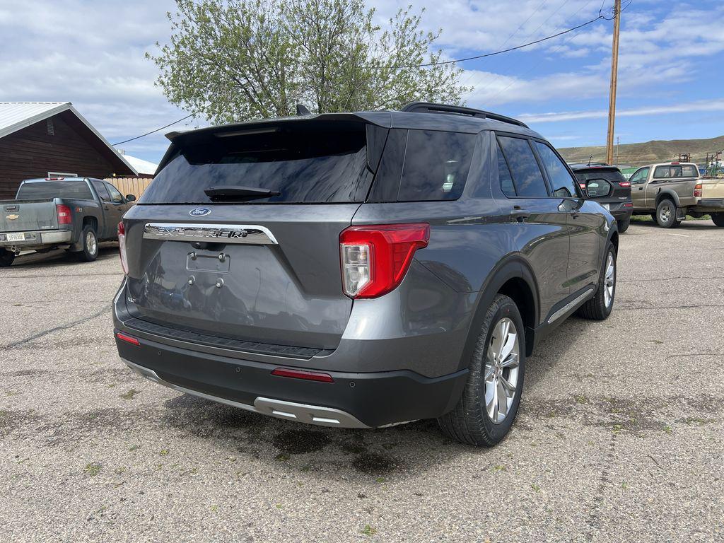 new 2024 Ford Explorer car, priced at $37,930
