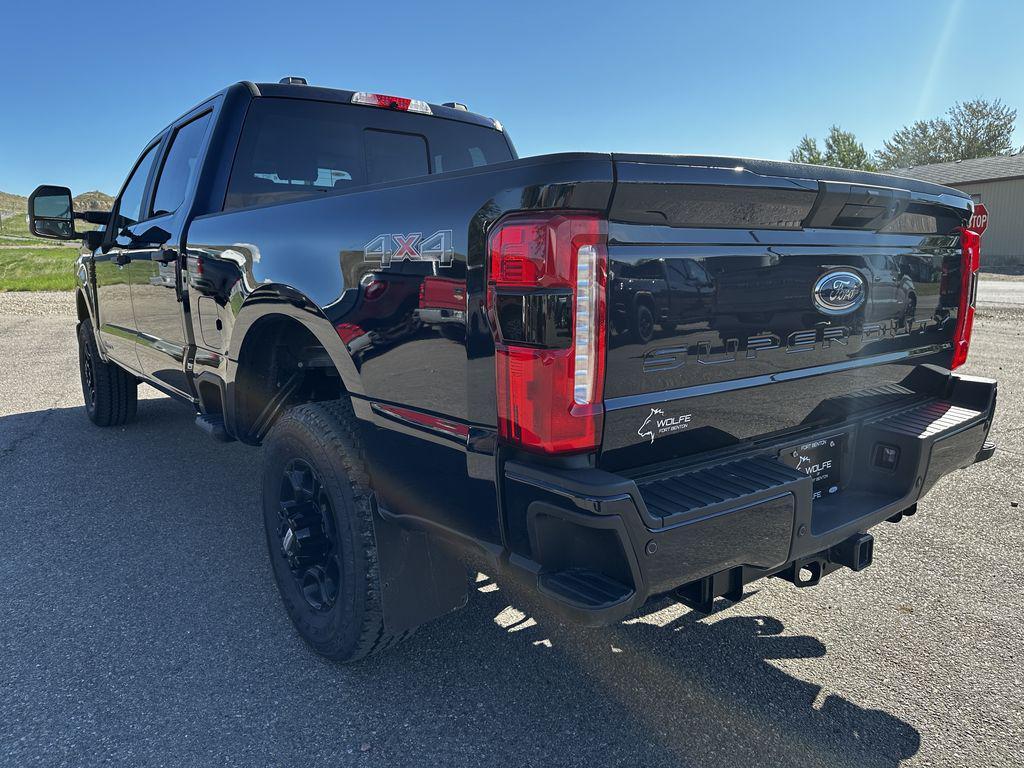 new 2025 Ford F-250 car, priced at $68,420