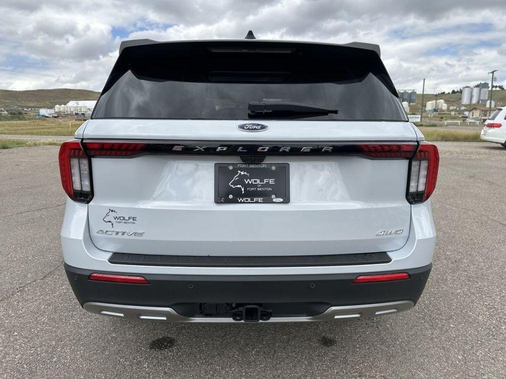 new 2025 Ford Explorer car, priced at $50,195