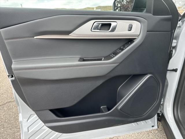 new 2025 Ford Explorer car, priced at $50,695
