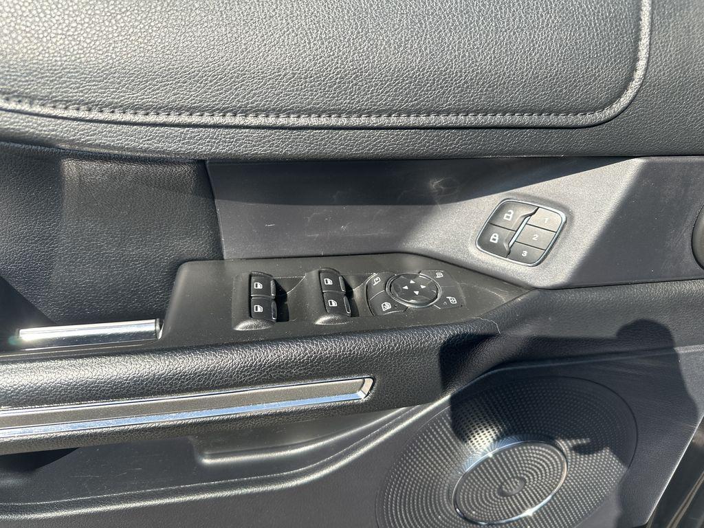 used 2020 Ford Expedition Max car, priced at $29,599