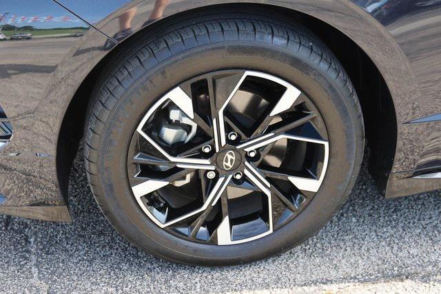 used 2024 Hyundai Sonata car, priced at $19,998