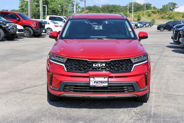used 2022 Kia Sorento Hybrid car, priced at $19,988