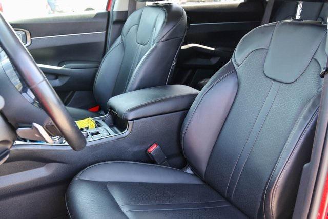 used 2022 Kia Sorento Hybrid car, priced at $19,988
