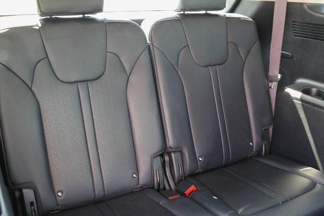 used 2022 Kia Sorento Hybrid car, priced at $19,988