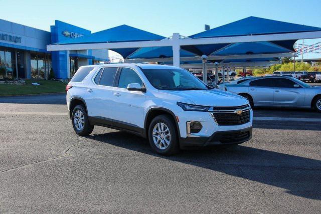 used 2024 Chevrolet Traverse car, priced at $31,988