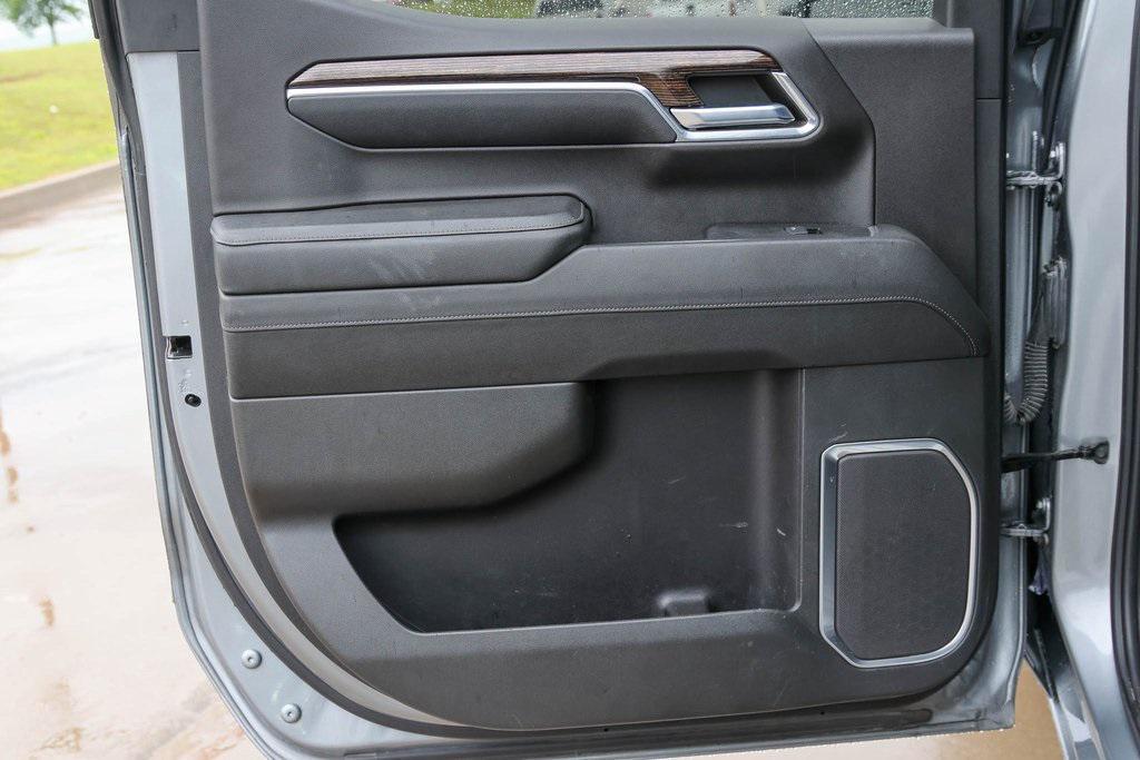 used 2023 GMC Sierra 1500 car, priced at $39,988