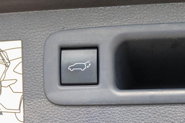 used 2021 Toyota Highlander car, priced at $26,488