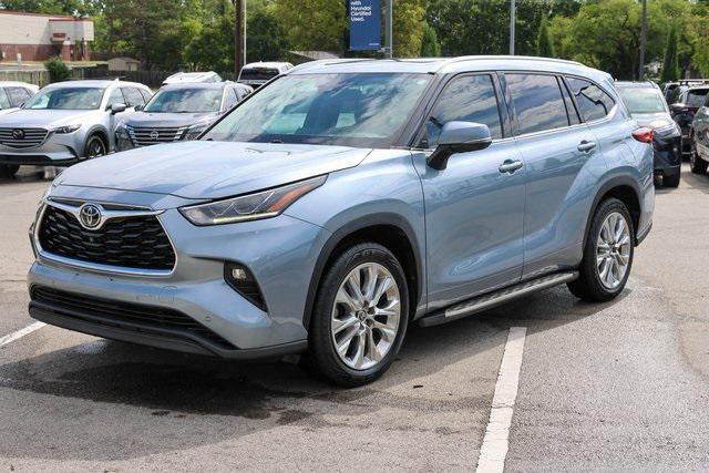 used 2021 Toyota Highlander car, priced at $26,488