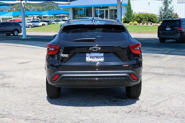 new 2025 Chevrolet Trax car, priced at $26,470