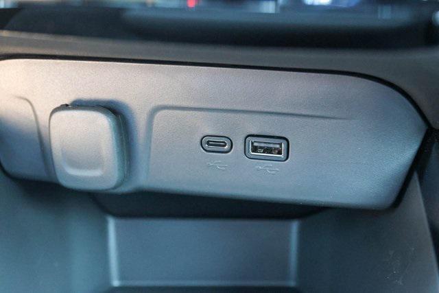 new 2025 Chevrolet Trax car, priced at $26,470