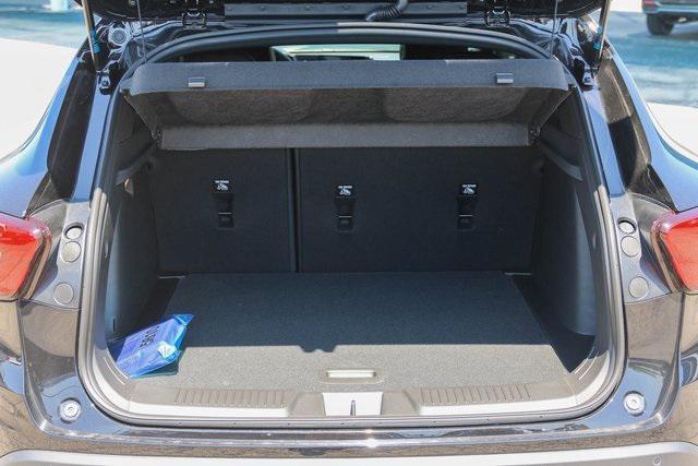 new 2025 Chevrolet Trax car, priced at $26,470