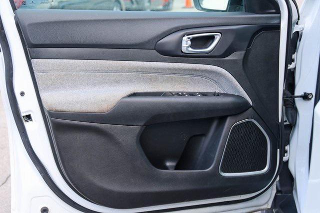 used 2022 Jeep Compass car, priced at $18,250