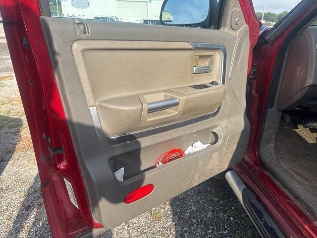 used 2006 Mitsubishi Raider car, priced at $5,000