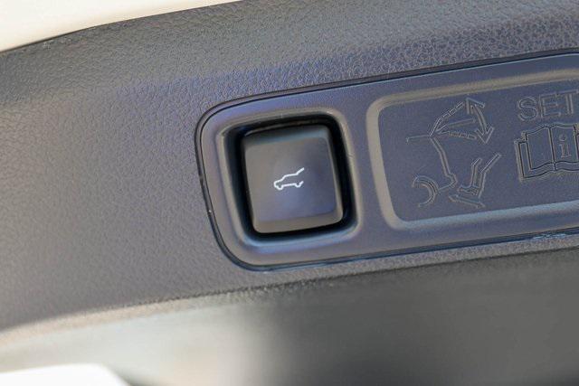 used 2022 Lincoln Navigator car, priced at $46,500