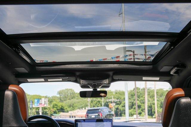 used 2022 Lincoln Navigator car, priced at $46,500
