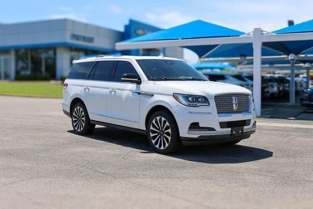 used 2022 Lincoln Navigator car, priced at $46,500