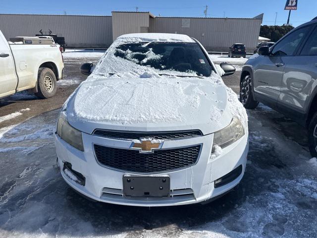 used 2014 Chevrolet Cruze car, priced at $6,500