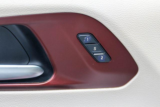used 2020 Chrysler Pacifica car, priced at $17,700