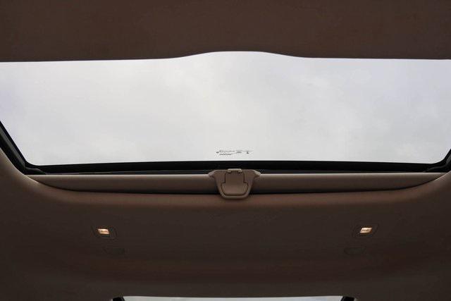 used 2020 Chrysler Pacifica car, priced at $17,700