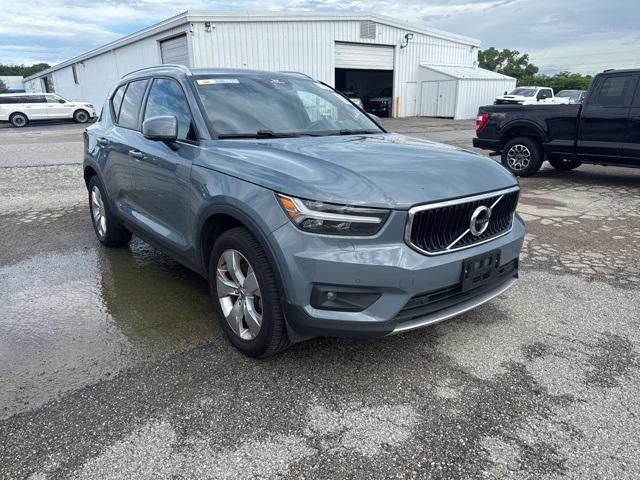 used 2022 Volvo XC40 car, priced at $20,000