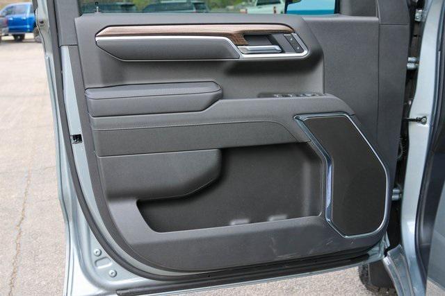 new 2025 Chevrolet Silverado 1500 car, priced at $51,593