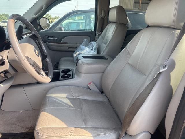 used 2008 Chevrolet Suburban car, priced at $6,700