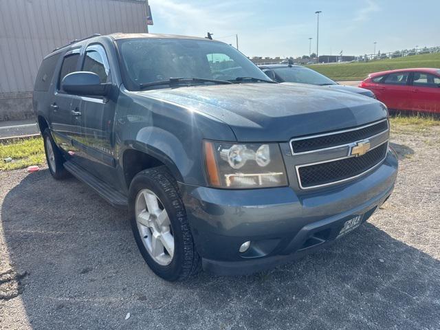 used 2008 Chevrolet Suburban car, priced at $6,700