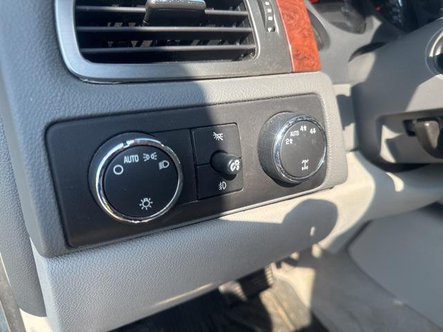 used 2008 Chevrolet Suburban car, priced at $6,700