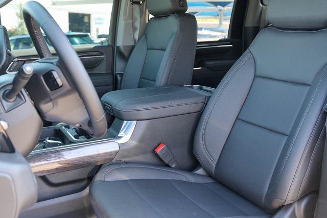 new 2025 Chevrolet Silverado 2500 car, priced at $79,636