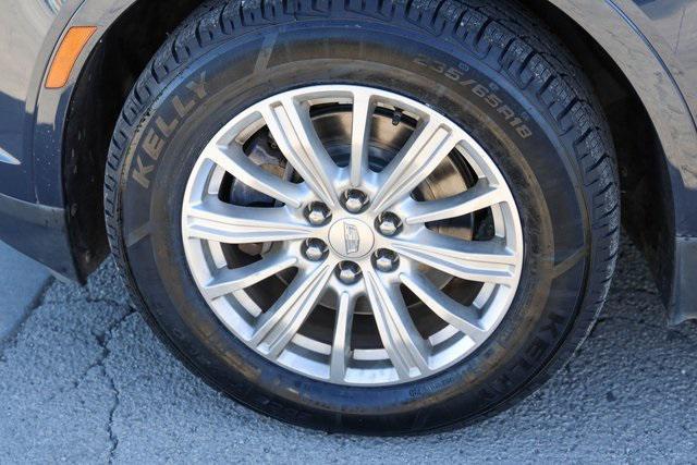 used 2018 Cadillac XT5 car, priced at $17,700