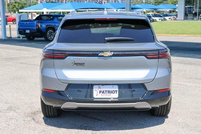 new 2025 Chevrolet Equinox EV car, priced at $30,370