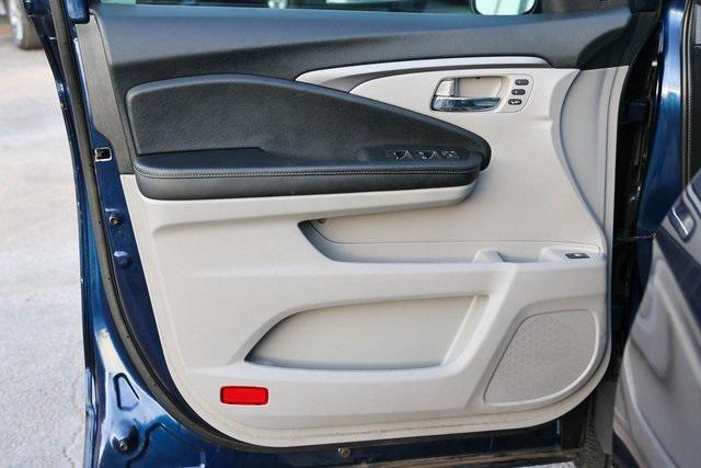 used 2023 Honda Ridgeline car, priced at $28,444