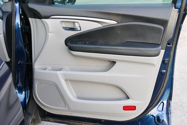 used 2023 Honda Ridgeline car, priced at $28,444