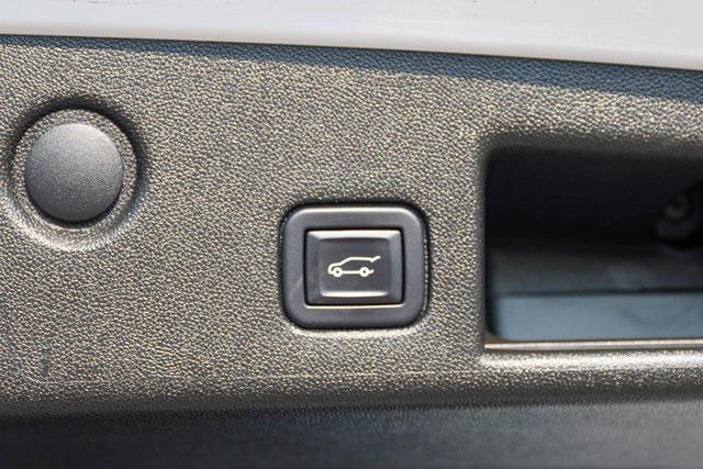 used 2022 Chevrolet Equinox car, priced at $20,750