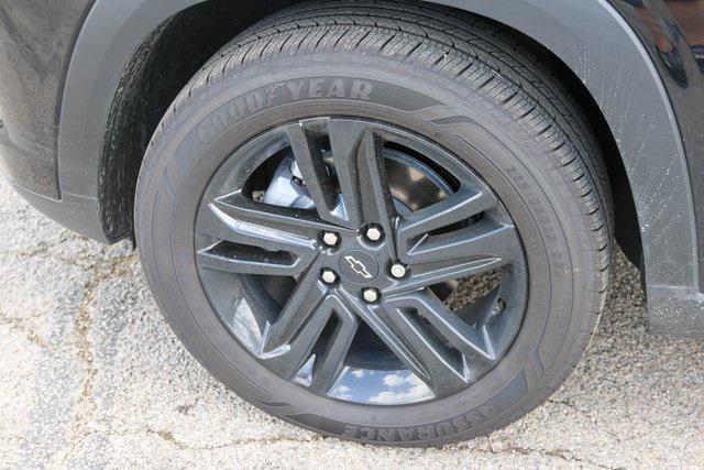 new 2025 Chevrolet Trax car, priced at $26,230