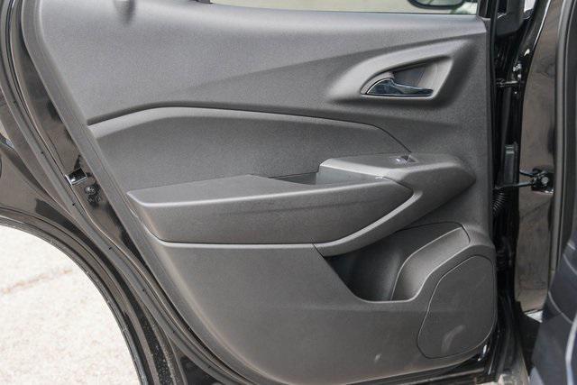 new 2025 Chevrolet Trax car, priced at $26,230