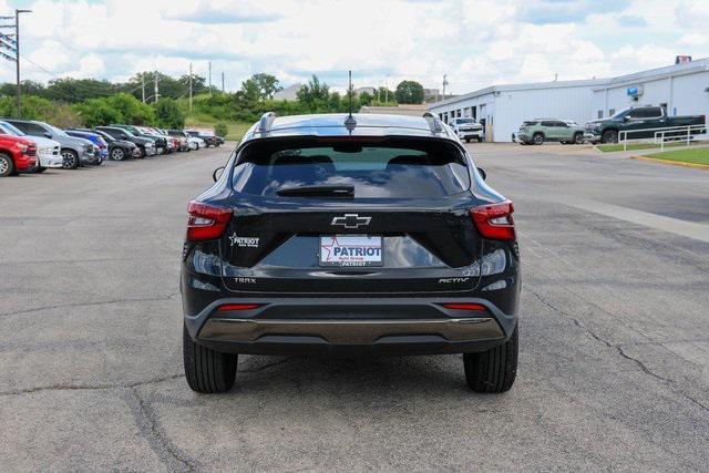 new 2025 Chevrolet Trax car, priced at $26,230