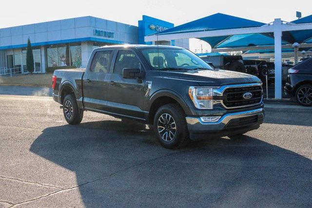 used 2021 Ford F-150 car, priced at $25,000