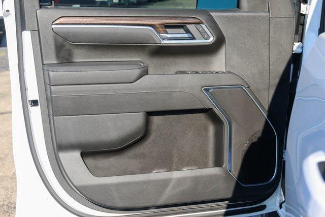 new 2025 Chevrolet Silverado 1500 car, priced at $41,219