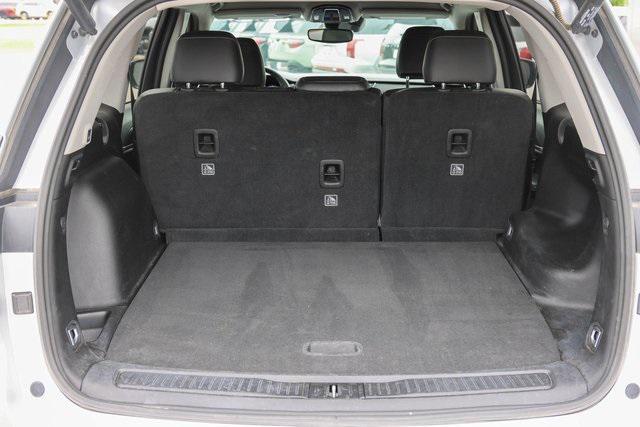 used 2023 Jeep Grand Cherokee car, priced at $28,988