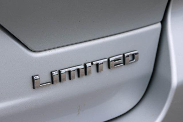 used 2023 Jeep Grand Cherokee car, priced at $28,988